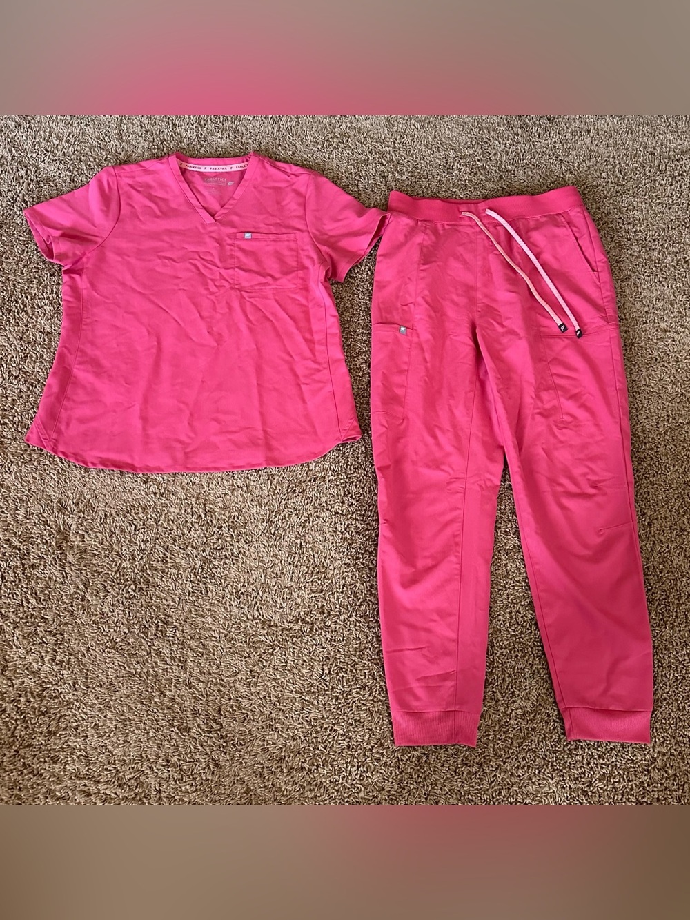 Pink Fabletics Scrub Set Large